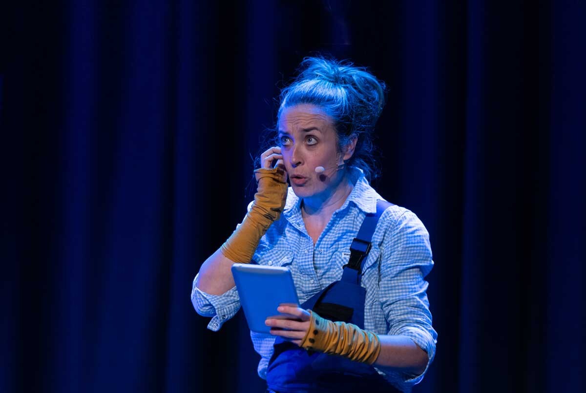 Ida van Dril Wizzkid of Oz Contact